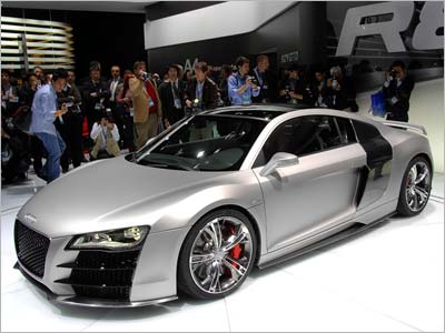 Audi R8 Christmas Edition: �������� ��� ����� ������