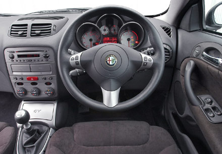 Alfa Romeo ��������� ������ ����� �����������