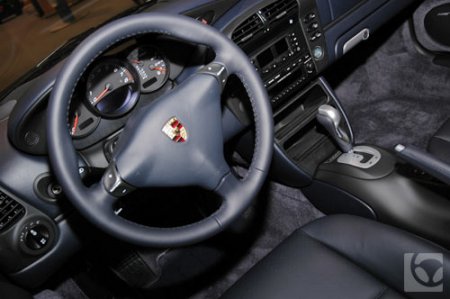 ����� Porsche Boxster ������� ������������������ 200-������� �����