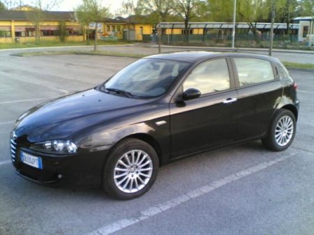 Alfa Romeo �o����� ��������� Mi.To
