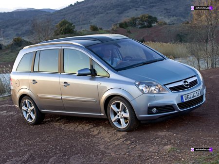 Opel Zafira OPC